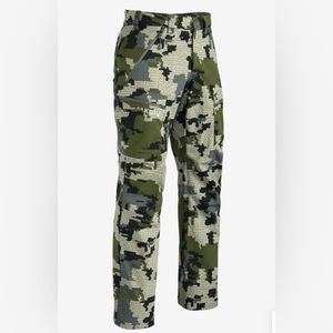 Kuiu, men’s Guide Pant in Verde, size 32. NWT $179 original price